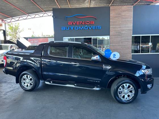 FORD RANGER 3.2 XLT 4X4 CD 20V DIESEL 4P AUTOMÁTICO FORD RANGER 3.2 XLT 4X4 CD 20V DIESEL 4P AUTOMÁTICO